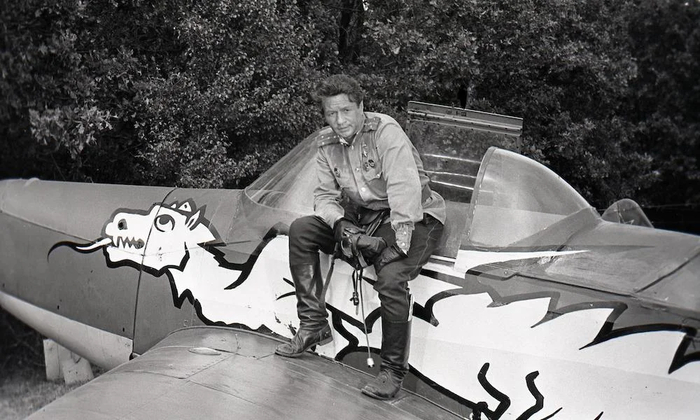 ������� ��������� (������ �����) �� �������� � ��������, � ���� �������� �������� Zlin-326