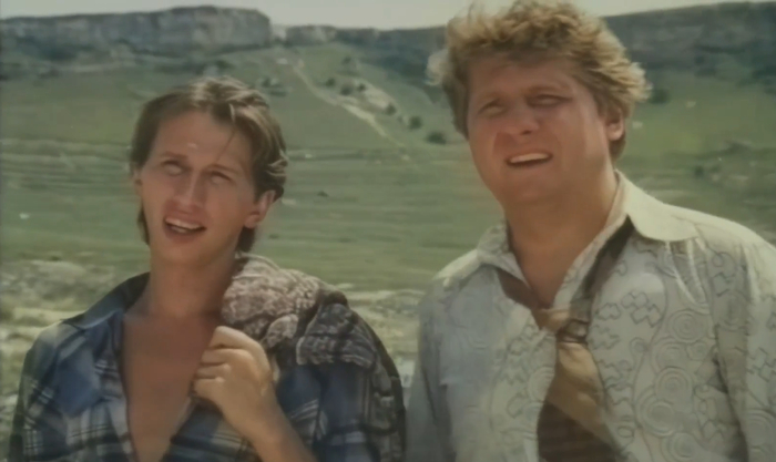 Кадр фильма "Самолёт летит в Россию"