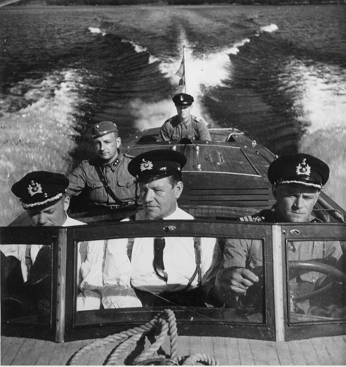 ������� ������ � ��������� ������ � ������ ���������� �� ������ � ��������� �����