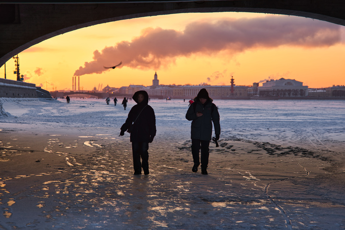 ��-��� �����