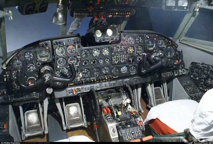 ������ ��-24. �����: ������ ��������. ��������: <!--noindex--><a href="https://pikabu.ru/story/neispravnyiy_datchik_i_katastrofa_an24_pod_bugulmoy_13708610?u=https%3A%2F%2Frussianplanes.net%2Fid2852&t=https%3A%2F%2Frussianplanes.net%2Fid2852&h=602f59334f0bfbf7e552cea1cda5b58029d64c3f" title="https://russianplanes.net/id2852" target="_blank" rel="nofollow noopener">https://russianplanes.net/id2852</a><!--/noindex-->