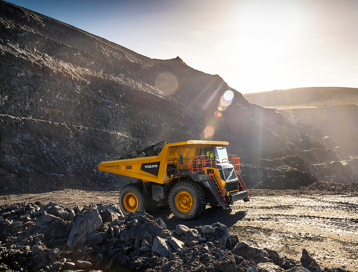 Карьерные самосвалы Volvo(Terex Equipment Limited) CE.