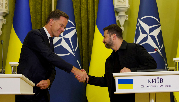 ��������� ������� �������� ��������� � ����������� ��������� ���� ���� ����� �� �����-����������� � �����.