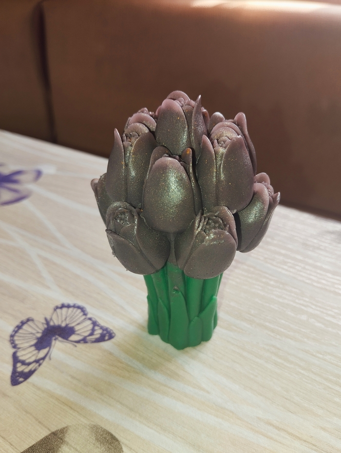 �������