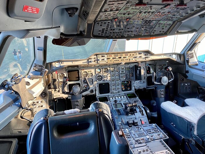 ������ �310