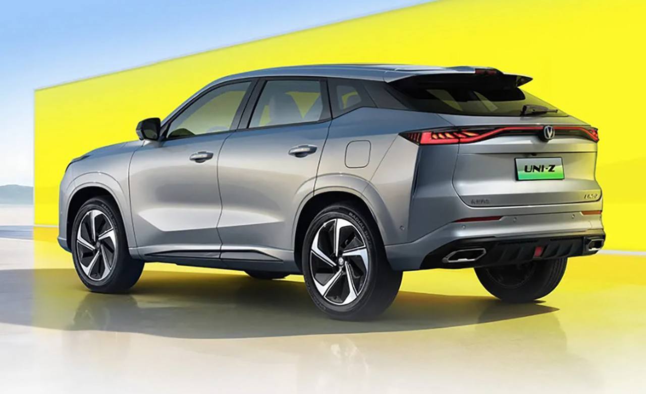 Changan выкатил обновлённый Uni-Z — это кроссовер с запасом хода до 1250 км по цене Lada Vesta - АвтоВАЗ, Changan, Электромобиль, Лада, Авто, Автомобилисты, Китайские авто