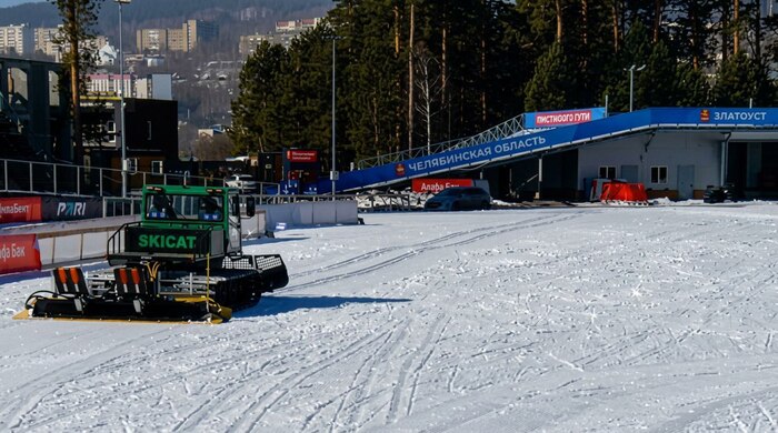 ������ SKICAT SC240