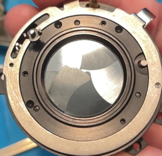 ����� � ����