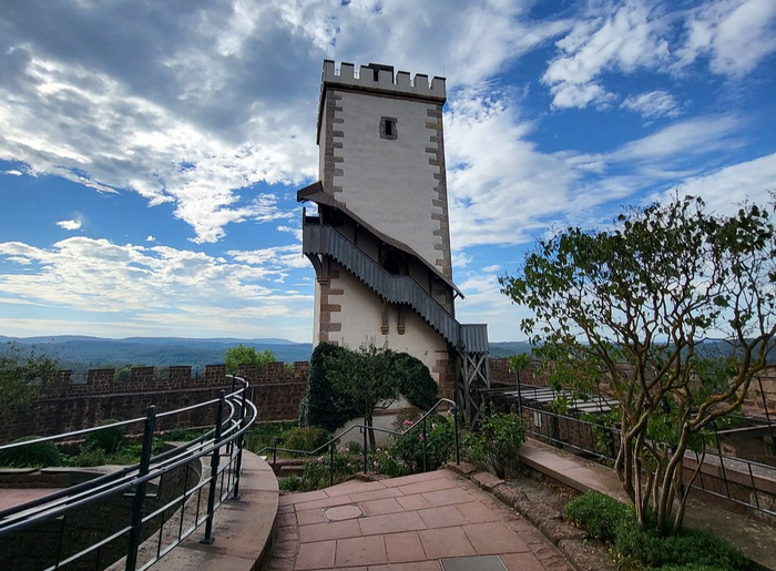 ����� ����� � ������������ �����, ������������� �� �������������� ����� (��������� � 1318 ����), � ��������, ��� ����� ���� ����.