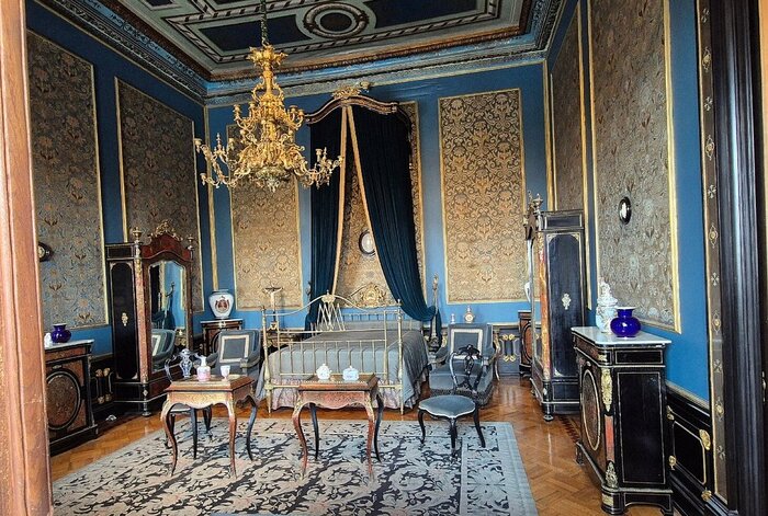 � ����� ����� � ������ ���� ������������ � ��������, �������� ����������� �������.