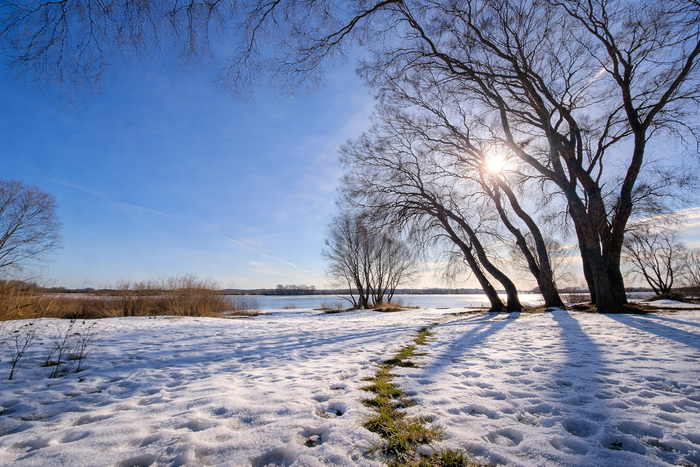 ����� ����� � �����