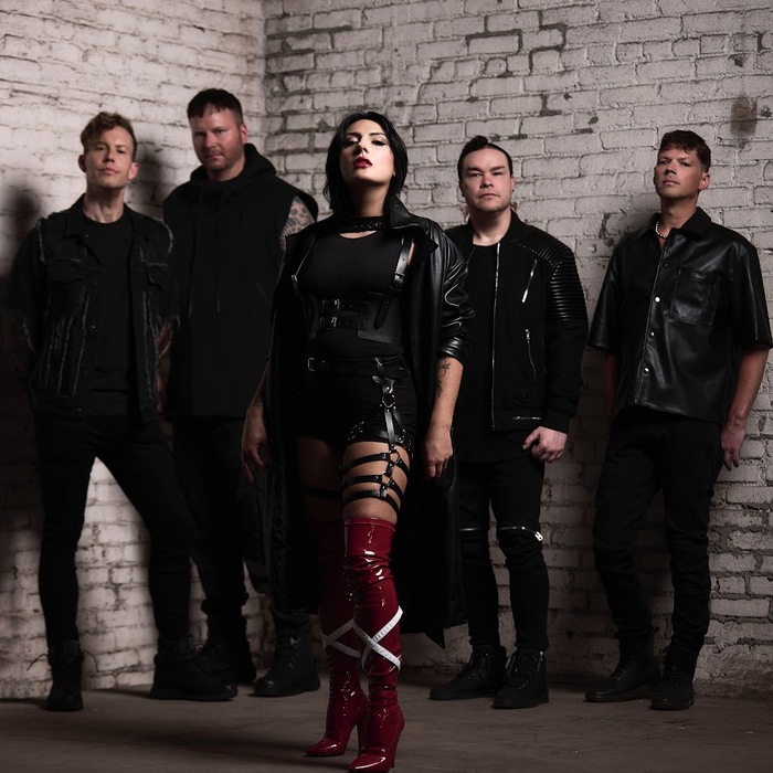 EVA UNDER FIRE � MARIA BRINK (In This Moment) � ������ *Villainous* �� ������ ��������� 2026 ���� ������� "Villainous" ALTERNATIVE METAL