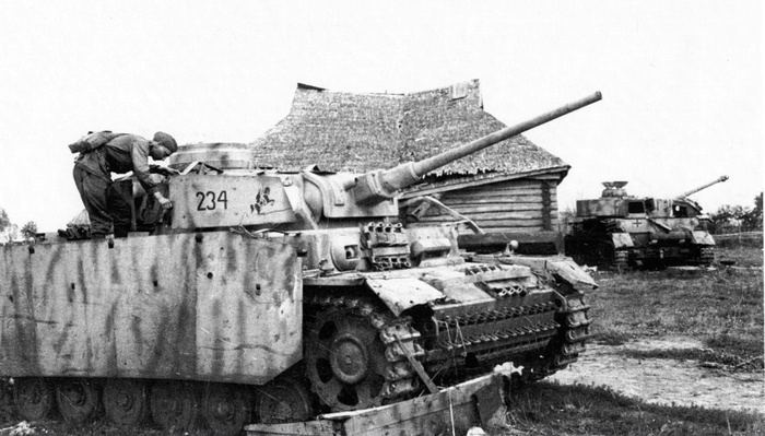 Pz.III �� �������� �����, Pz.IV �� ������