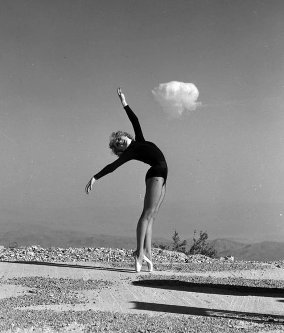 This is a crazy, crazy, crazy, crazy world - Nuclear explosion, Ballerinas, PHOTOSESSION, Black and white photo, Professional shooting, Natural beauty, Longpost, Politics