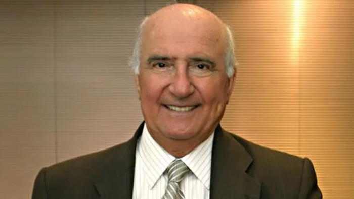 �� ����: ���� ����������� (Yakup Tahincioğlu)