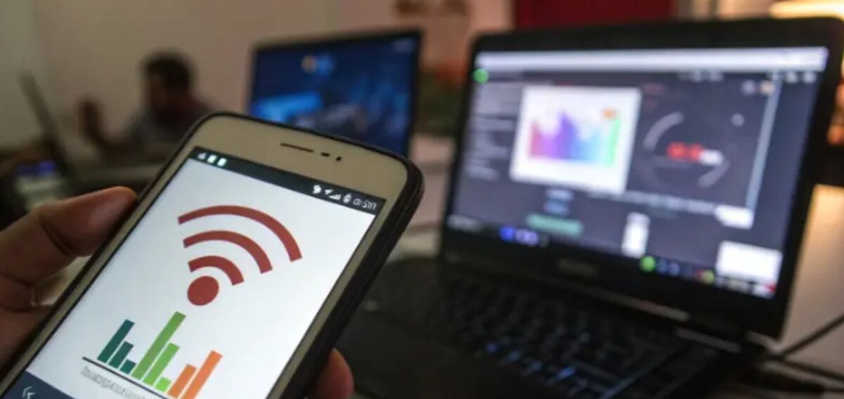 Операторы мобильной связи начали ухудшать качество звонков и замедлять доставку SMS