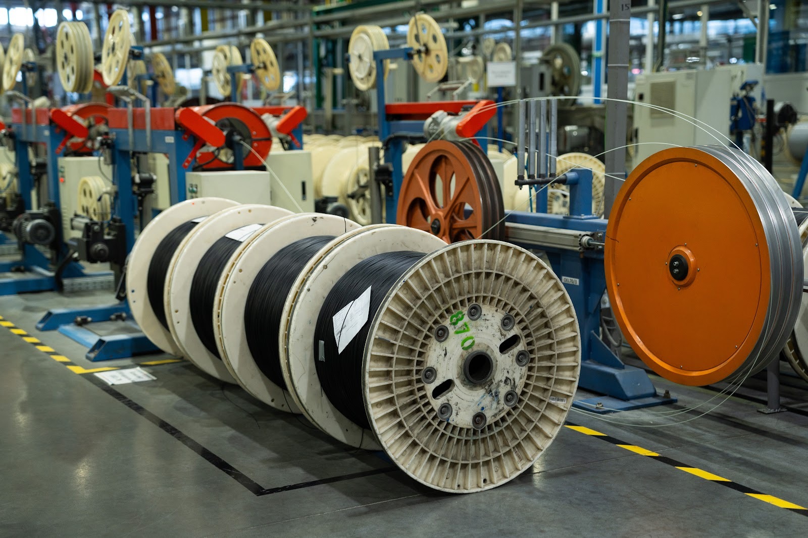How fiber-optic cable is made and why it is needed on the Northern Sea Route - My, Industry, Production, Factory, Cable, Optical cable, Internet, Russian production, Machine, Permian, Perm Territory, Import substitution, What is it made of?, How is it done, Longpost