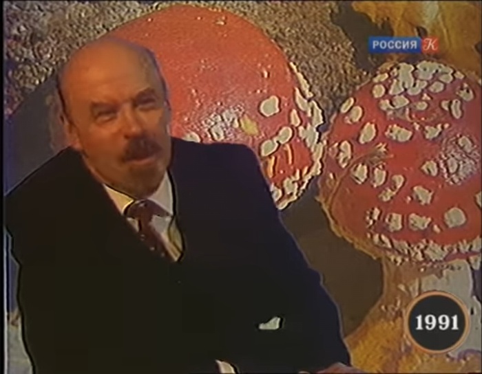 Владимир Грибенин празднует