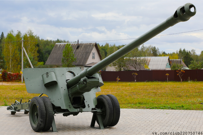 100-��. ����� ������� 1944 ���� ��-3
