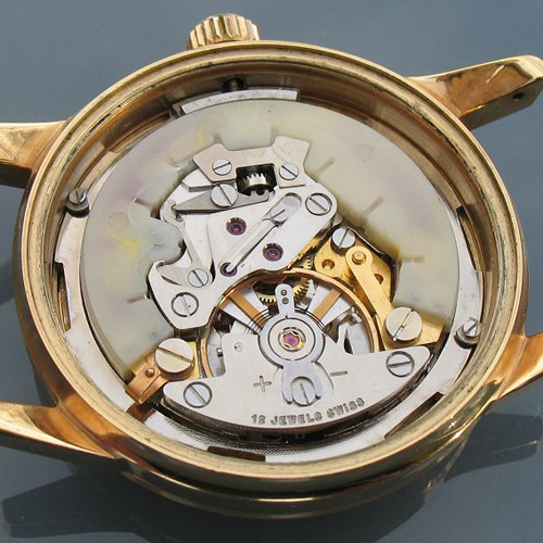 Landeron-4750