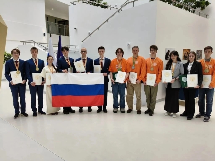 12 медалей получили российские школьники на II Открытой международной олимпиаде по биологии!