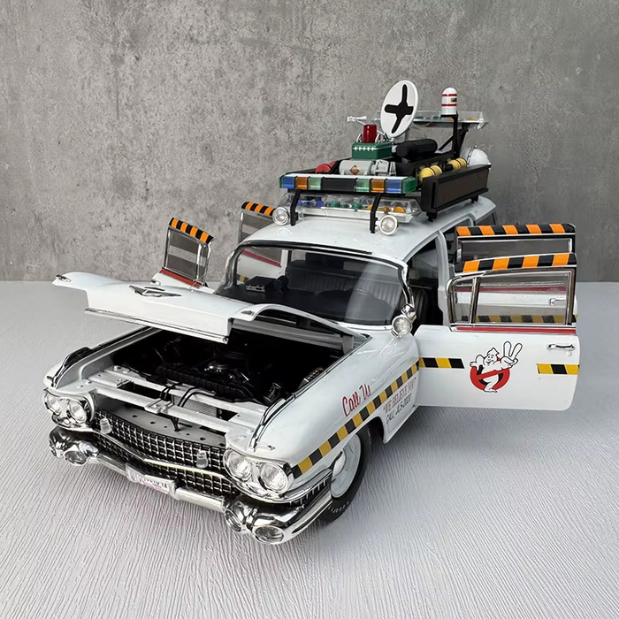������������� ������ ���������� Ghostbusters ECTO-1 1:18