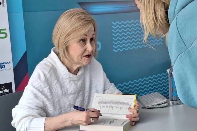 ����: <a href="https://pikabu.ru/story/otkroyte_bak_dontsova_priznalas_pochemu_ishchet_kuritsu_na_kukhnyakh_v_sizo_14005744?u=https%3A%2F%2Fspb.aif.ru%2F&t=spb.aif.ru&h=6c8895f5b95cdcc3ed3cf8e9f57a8aeeea01fce7" title="https://spb.aif.ru/" target="_blank" rel="nofollow noopener">spb.aif.ru</a>/ ����� ���������