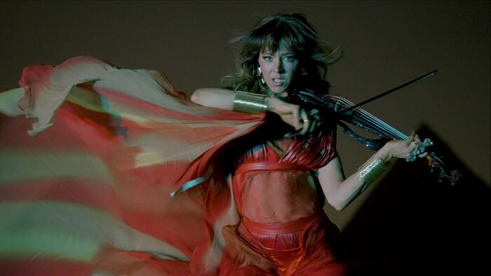 LINDSEY STIRLING с синглами *Surrender* из альбома "Duality" 2024 года (Релиз 2026 года) и *Eye Of The Untold Her* 2025 года