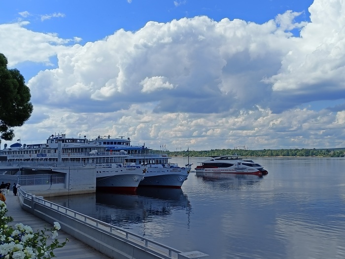 На Каме реке лето