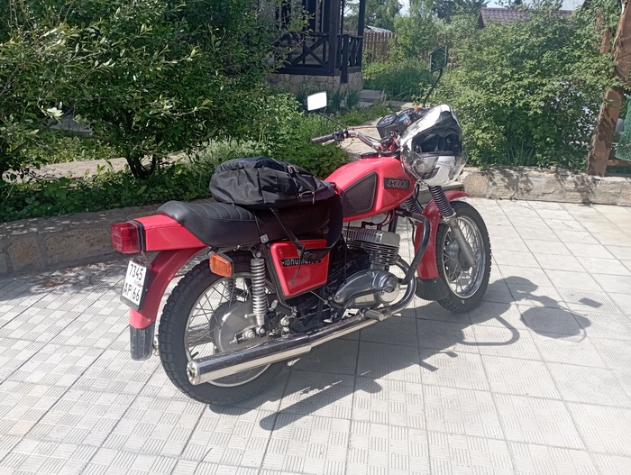 ����� 700 ��
