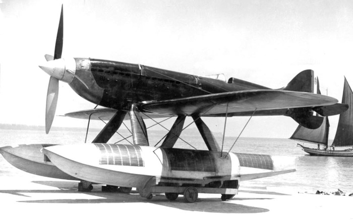 Macchi-Castoldi MC72