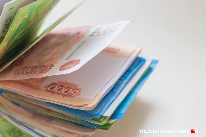 ��������: ����� ������ / <!--noindex--><a href="https://pikabu.ru/story/moshenniki_ubezhdali_bezdomnyikh_podpisyivat_kontrakt_s_minoboronyi_i_otbirali_ikh_dengi_14049105?u=http%3A%2F%2FVLADIVOSTOK1.RU&t=VLADIVOSTOK1.RU&h=65ff03fe28c7228e4127e83457e6f4a14f0430f6" title="http://VLADIVOSTOK1.RU" target="_blank" rel="nofollow noopener">VLADIVOSTOK1.RU</a><!--/noindex-->