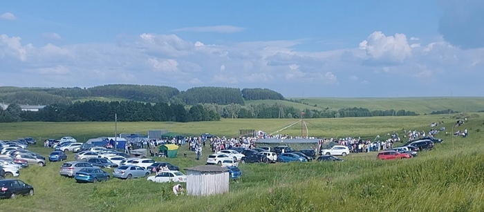 Почему сейчас на сабантуях в Татарстане стало значительно меньше народа? Как думаете? Дело не в СВО и не ковиде. Если что