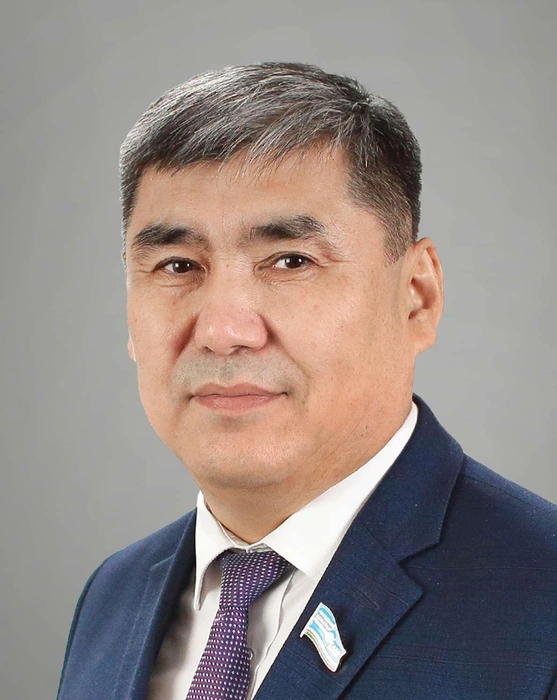 �������� ��������. ��������: <!--noindex--><a href="https://pikabu.ru/story/skolko_zarabatyivayut_rektoryi_vuzov_yakutii_smotrim_deklaratsii_14062839?u=http%3A%2F%2Fyakut.er.ru&t=yakut.er.ru&h=54bca8e1866266999ce05066ab9981982fc36bc4" title="http://yakut.er.ru" target="_blank" rel="nofollow noopener">yakut.er.ru</a><!--/noindex-->
