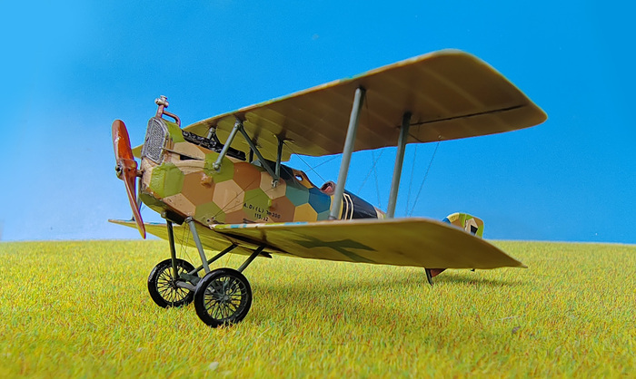 Модель самолета Aviatik Berg D.I. TOKO/Восточный Экспресс, масштаб 1:72.