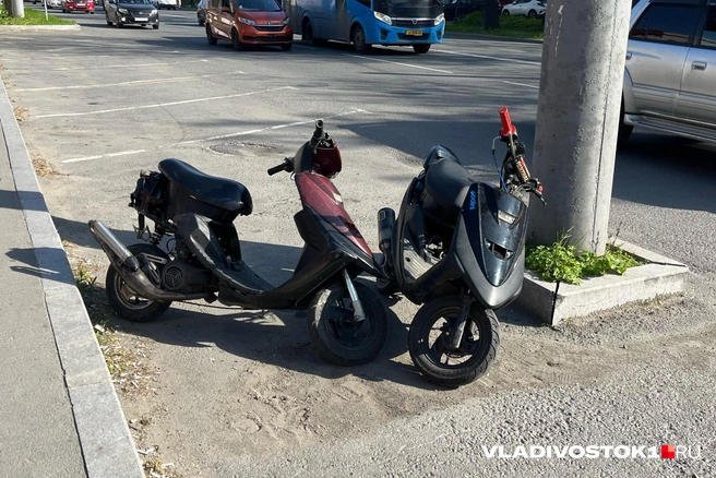 ��������: ����� ������ / <!--noindex--><a href="https://d.pikabu.ru/story/podrostok_otsasyival_benzin_iz_mopeda_i_popal_v_bolnitsu_14092334?u=http%3A%2F%2FVLADIVOSTOK1.RU&t=VLADIVOSTOK1.RU&h=65ff03fe28c7228e4127e83457e6f4a14f0430f6" title="http://VLADIVOSTOK1.RU" target="_blank" rel="nofollow noopener">VLADIVOSTOK1.RU</a><!--/noindex-->