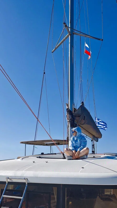 How Pikabu users sailed around Greece. Day 6, May 6. Leros Island - Samos Island - Series Yacht Trips  Reports, My, Relaxation, Sea, Travels, Yachting, Yacht, Vacation, Sail, Sailboat, Video, Soundless, Vertical video, Short videos, Longpost, Peekaboo+