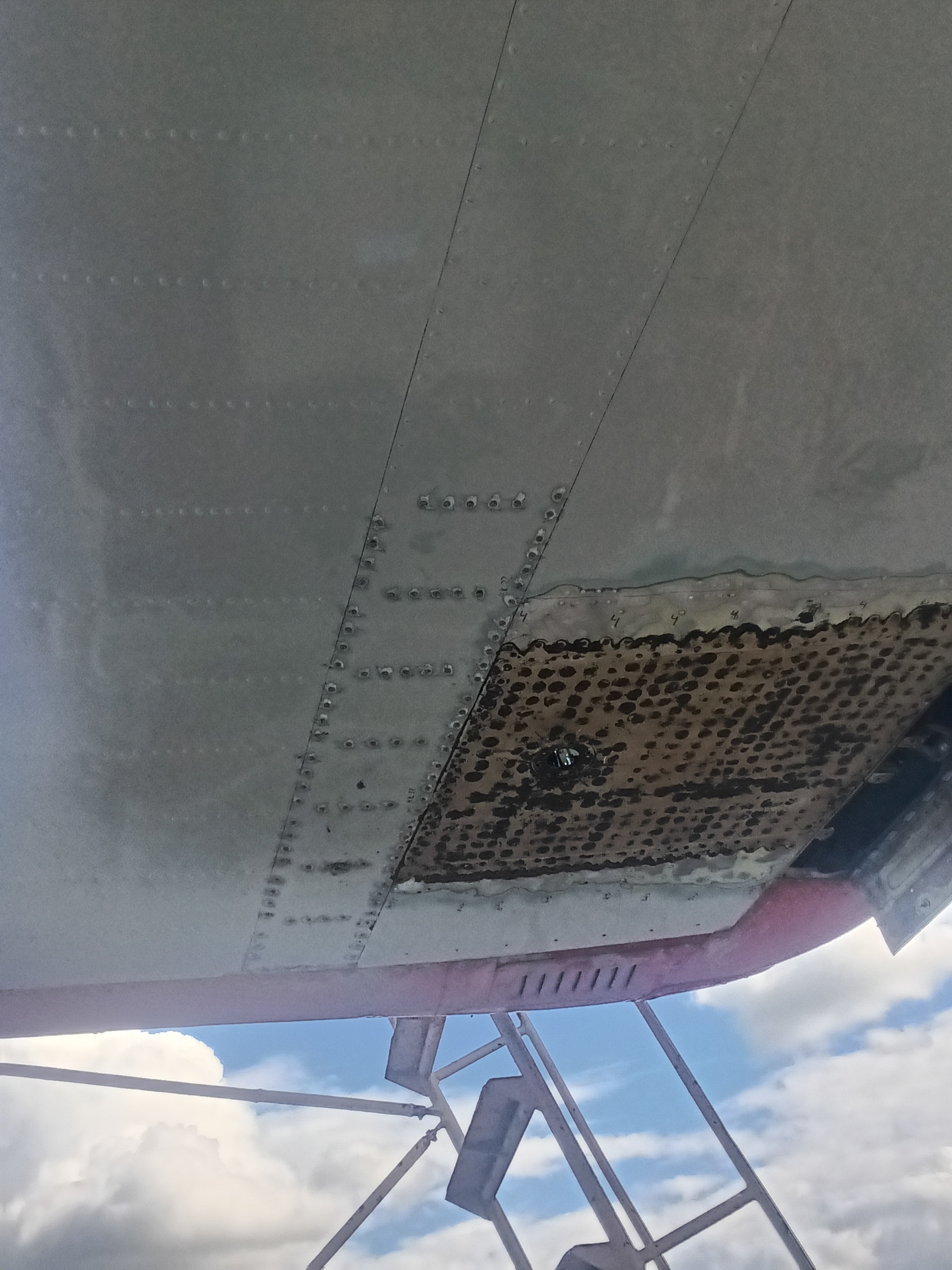 I got a job as an aircraft repairman. Part 1 - My, Life stories, civil Aviation, Airplane, AN-74, The airport, Работа мечты, Aviation, Longpost