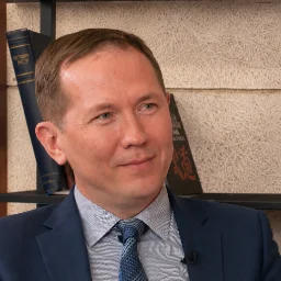 AValiahmetov