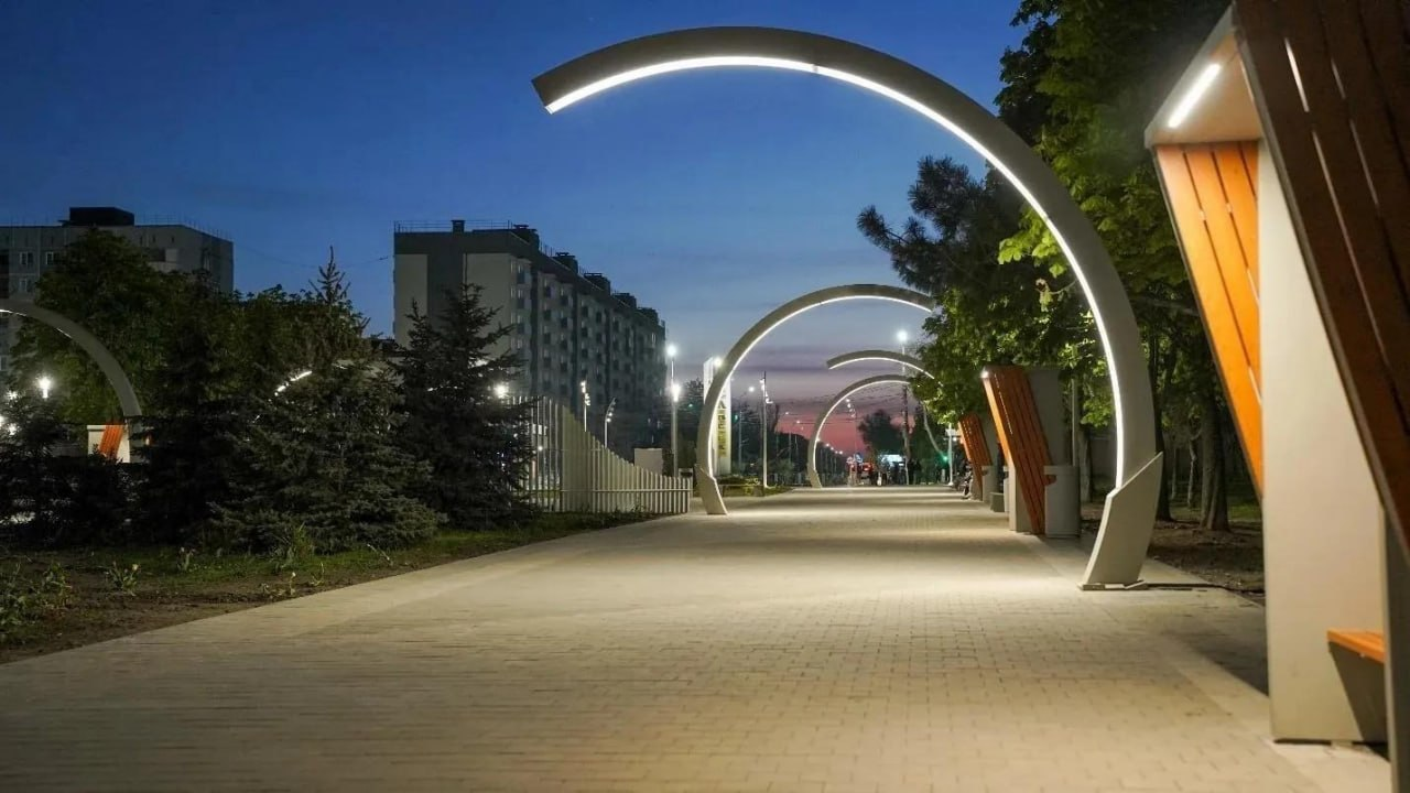 The Tula region has restored a recreation area in Mariupol and created a new Hero Cities stele! - Politics, Architecture, Russia, Mariupol, Beautification, Longpost