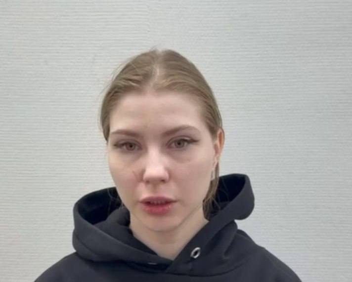 A Muscovite woman sentenced to three years in prison for allegedly smoking a hookah on a kulich cake has been released from custody. - news, Justice, Kulich, Telegram (link)