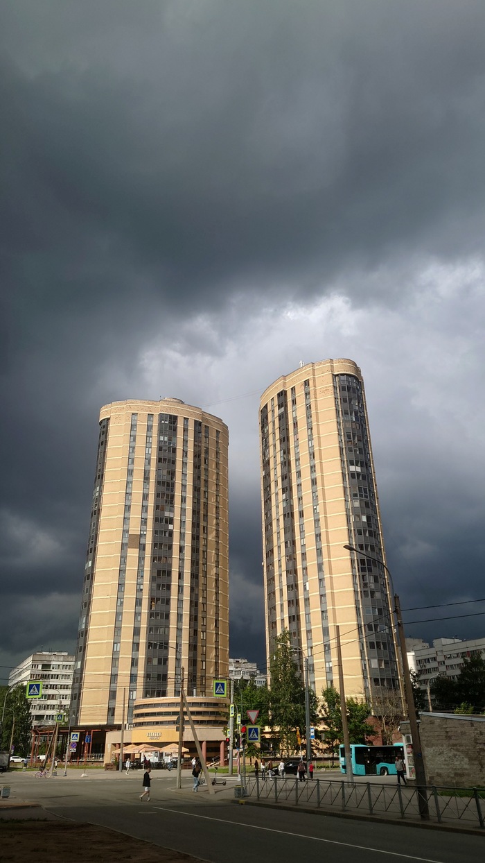 Ответ на пост «Покажите последнюю фотографию, которую вы сделали просто потому что вам было красиво»