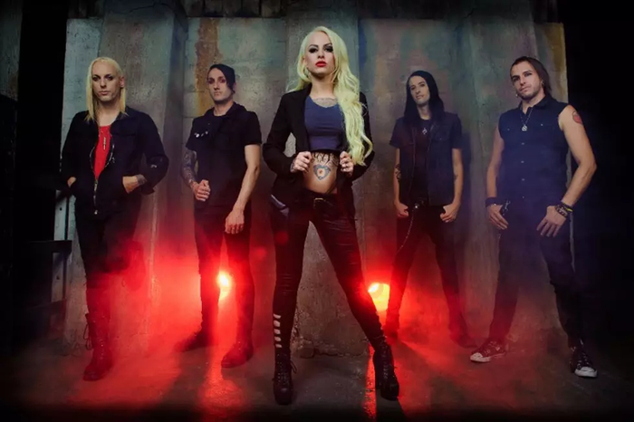 STITCHED UP HEART с brand new single *Love And Death* 2026 года ALTERNATIVE METAL