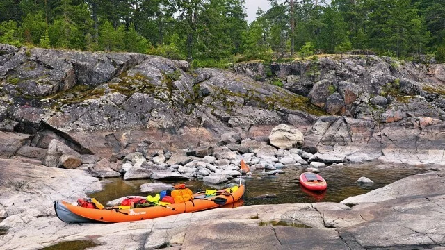 Journey through Karelia. Chapter 1: Ladoga Skerries. Part 3 - My, Skerries, Ladoga, Lake, Alloy, Kayak, Australian shepherd, Island, Hike, Longpost