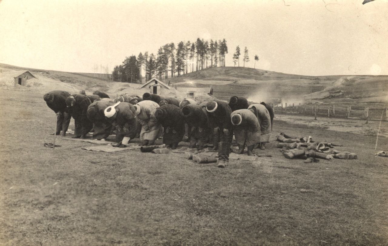 Namaz during WWI - World War I, Muslims, Namaz, Российская империя