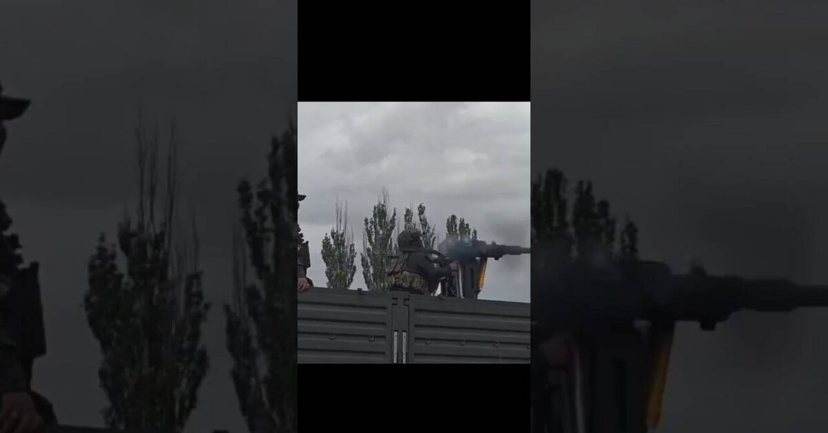 Reply to the post Lucky People.)) - Vertical video, Short videos, Video VK, Vk Clips, Humor, Luck, Luck, Reaction, Video, Youtube, Reply to post