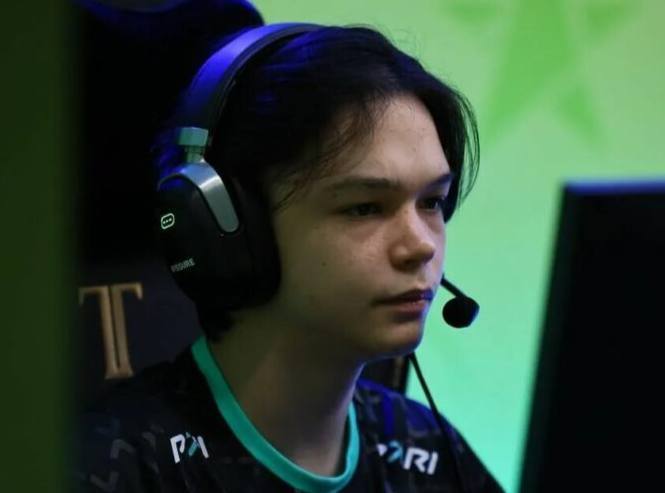 Парень из Татарстана выиграл 750 тысяч долларов на турнире по Dota 2 в Париже