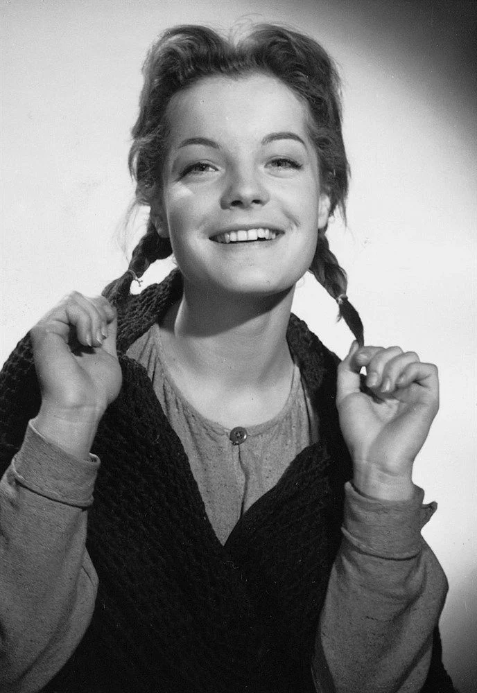 Romy Schneider's journey from a painful breakup with Alain Delon to two Cesar Awards and absolute recognition among the best directors of the era - My, Neural Network Content, Romy Schneider, Actors and actresses, Alain Delon, European Cinema, Video, Rutube, Longpost