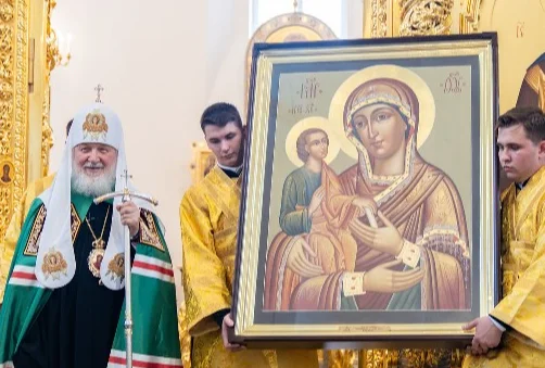Patriarch Kirill presented the church with a drawing of the Virgin Mary with three arms. - Church, Christianity, Religion, История России, Russia, ROC, Orthodoxy, faith, Jesus Christ, God, Russians, Rus, Patriarch Kirill, Icon, No rating