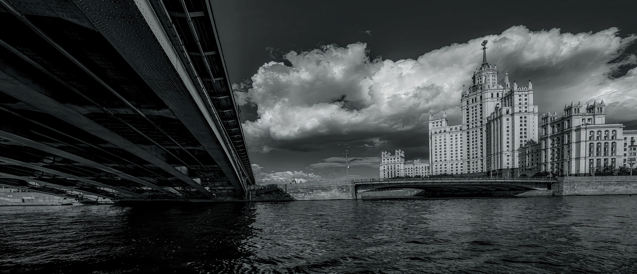 The Yauza flows into the Moskva River - My, Town, River, Bridge, Embankment, Architecture